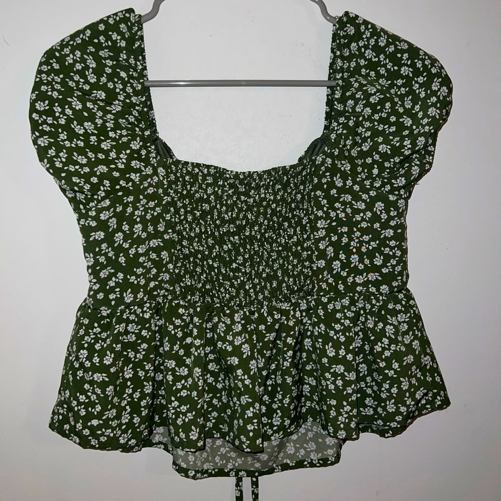 PacSun LA Hearts Green Floral Babydoll Top (2020 Collection)